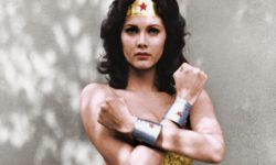 nouvelles-heroines-Lynda_Carter_Wonder_Woman-horizon