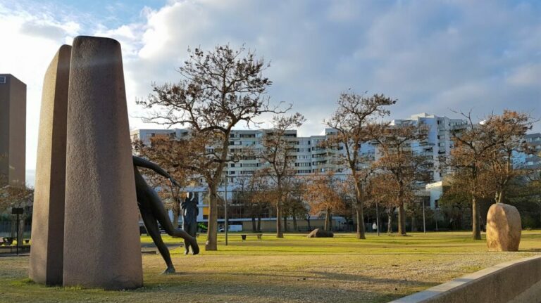 Lire la suite à propos de l’article BALADE urbaine “VILLE MONDE”  Avec l’application “JeSuisMaVille”, Lundi 6 juin 2022