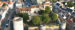 SORTIE CROQUIS USK : Sur les remparts du château de DOURDAN,   Samedi 30 août 2025