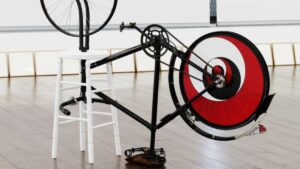 Micro-CONFÉRENCE et ATELIER « L’art est-il une illusion ? »,